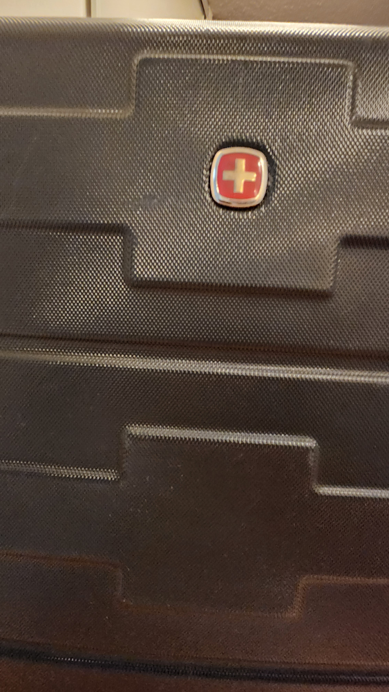 Large Black Swiss Gear Suitcase with Wheels