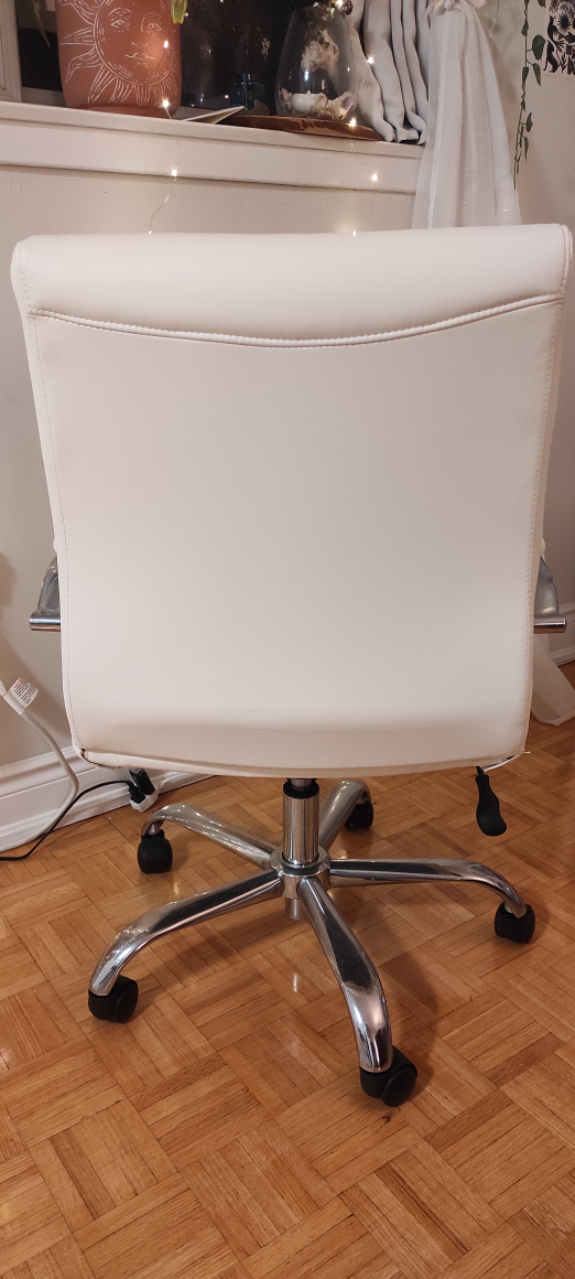 White Office Chair - photo 4
