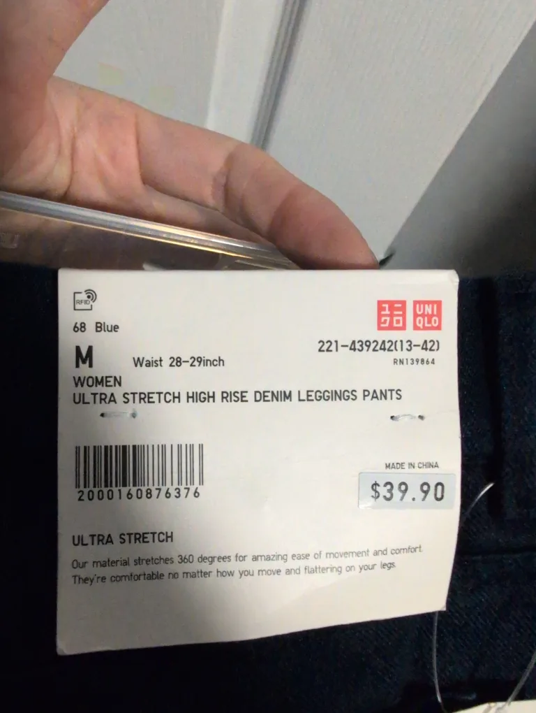 🆕 Uniqlo Ultra Stretch High Rise Denim Leggings Pants image indicator(2)