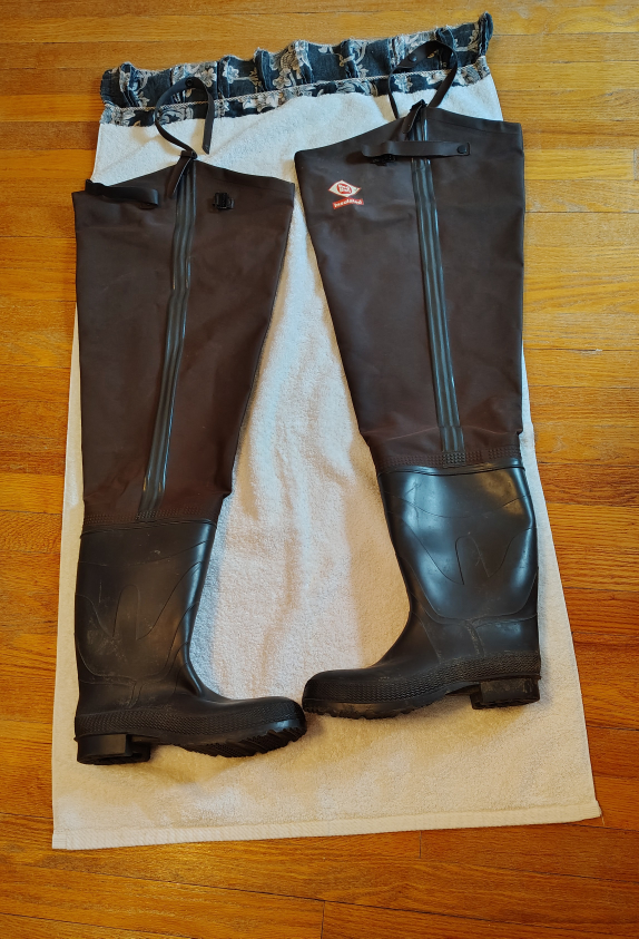 Men's Size 8 Adirondack Insulated Hip Waders