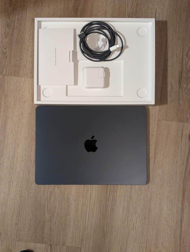 MacBook Air M2