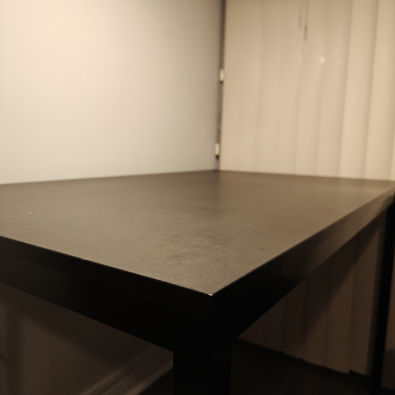 Office Desk / 4 Person Small Dining Table