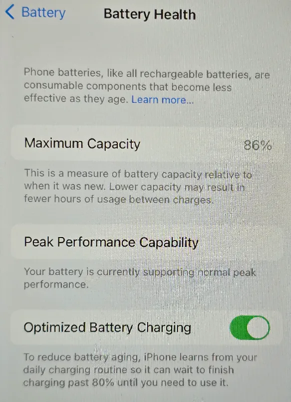 iPhone 7 - 128 GB - Black - Unlocked - Not refurbished image indicator(2)