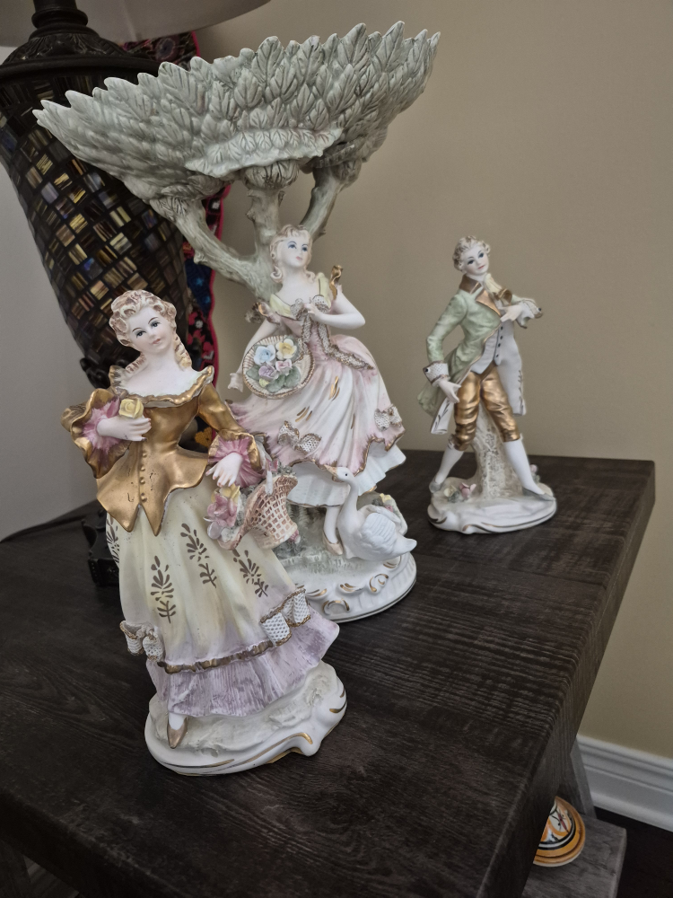 Set of three vintage porcelain figurines