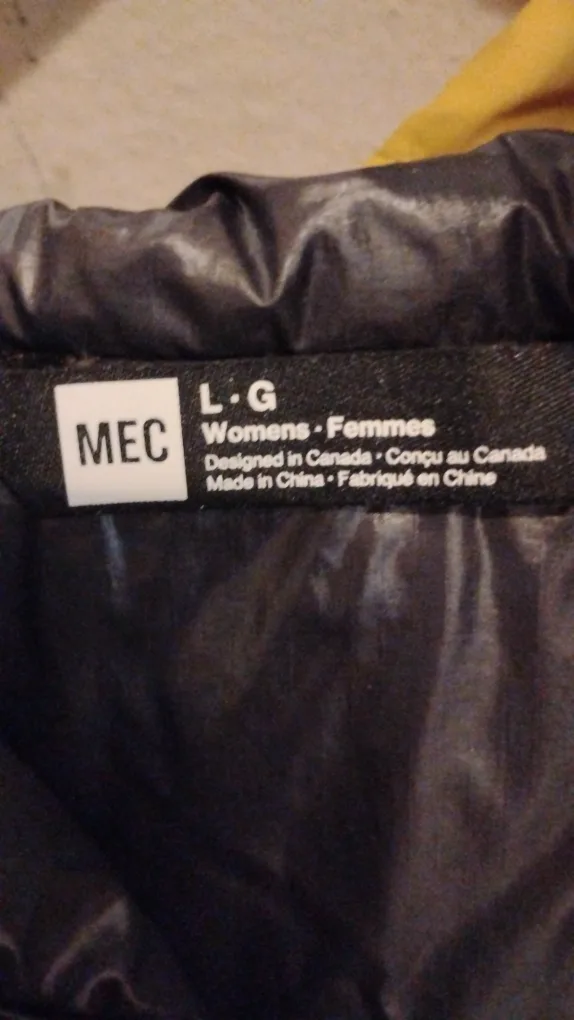 MEC Women's Large Yellow Down Jacket image indicator(3)