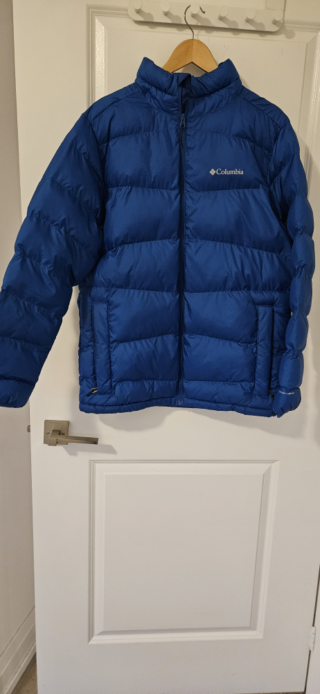 Columbia Men's Blue Down Jacket