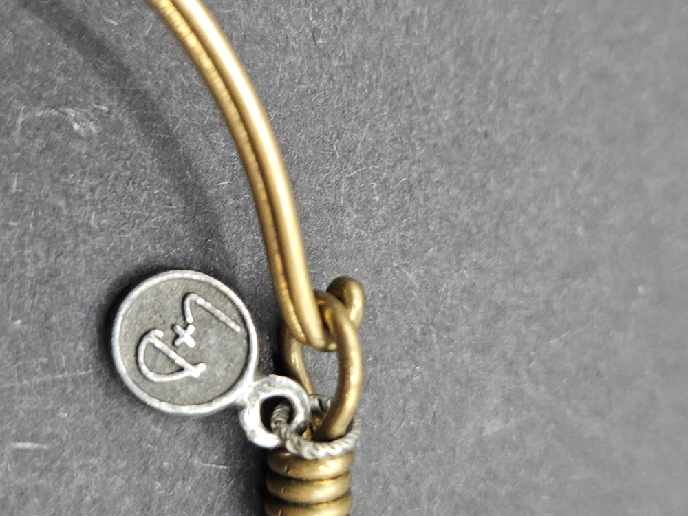 Miraculous Medal Wire Wrapped Bracelet - photo 4