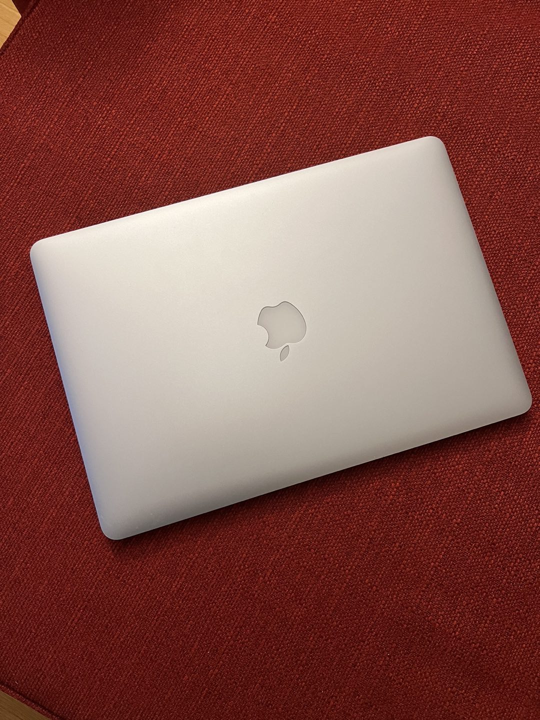 MacBook Pro 15 inch (Mid 2015), 2.5 GHz core i7, 512 GB SSD