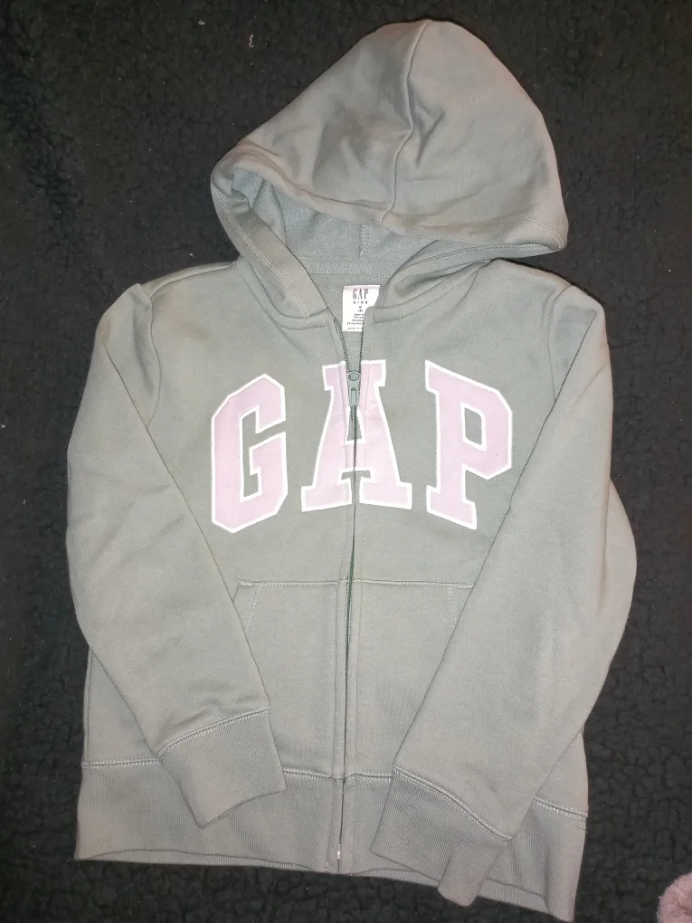 Girls' Hoodies image indicator(6)