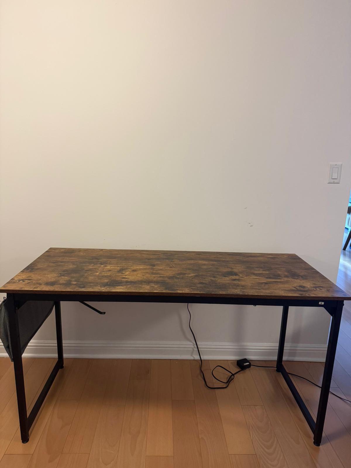 Office Desk - photo 3