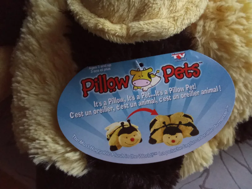 NEW Pillow Pets Bee Plush Toy image indicator(3)