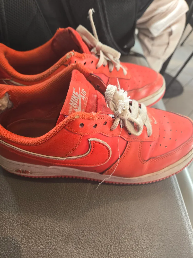 Nike Air Force 1 Low Red Sneakers image indicator(2)