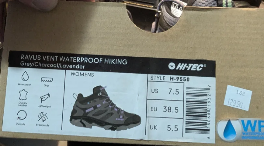 Hi-Tec Ravus Vent Waterproof Hiking Boots - Women's Size 7.5 image indicator(3)