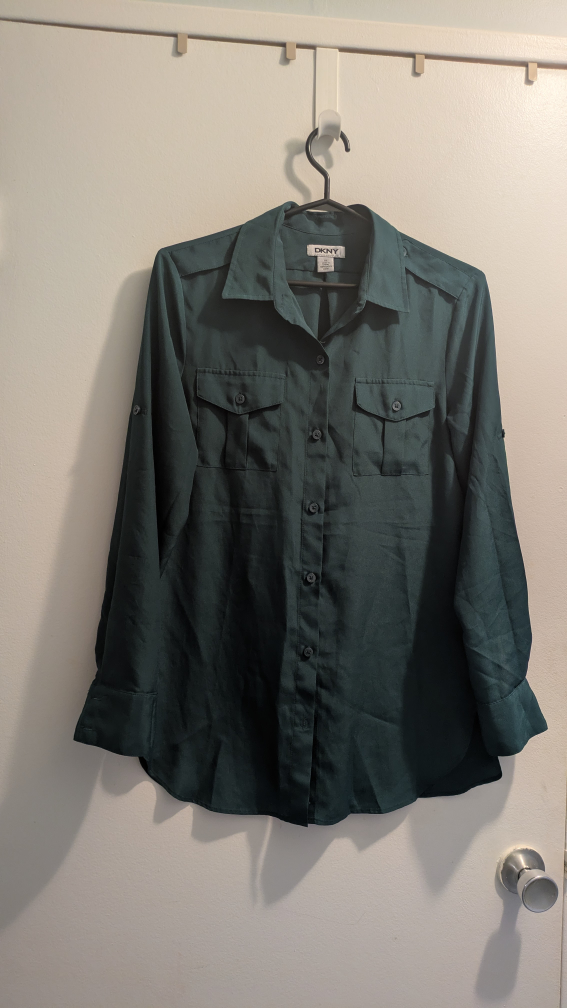 DKNY Women's Dark Green Long Sleeve Button-Down Shirt