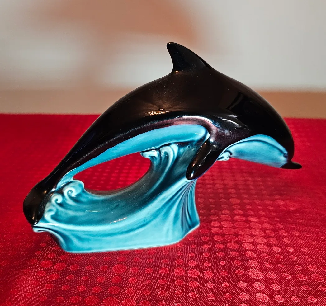 Vintage Poole Wade Whimsies Dolphin Figurine image indicator(2)