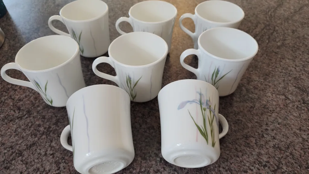 Set of 8 Corningware mugs with floral design image indicator(2)