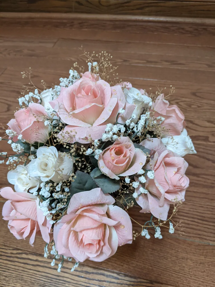 Artificial Rose Arrangement in Urn Vase image indicator(3)