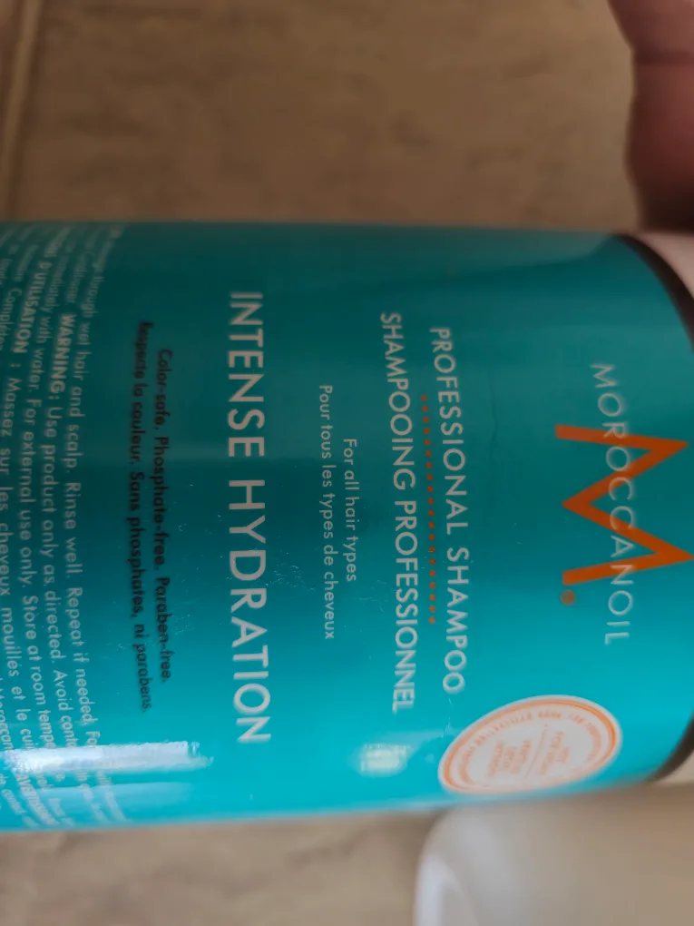 Brand New  Moroccanoil Set Shampoo and Conditioner $160 image indicator(3)