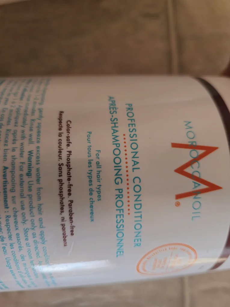 Brand New  Moroccanoil Set Shampoo and Conditioner $160 image indicator(4)