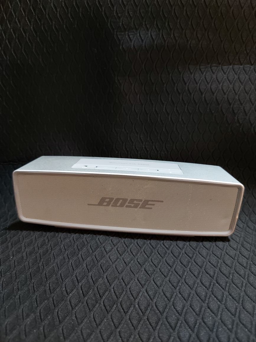 Bose SoundLink Mini Bluetooth Speaker - Silver