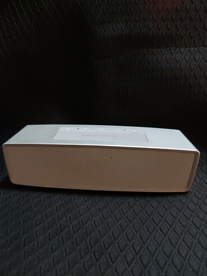 Bose SoundLink Mini Bluetooth Speaker - Silver - photo 2