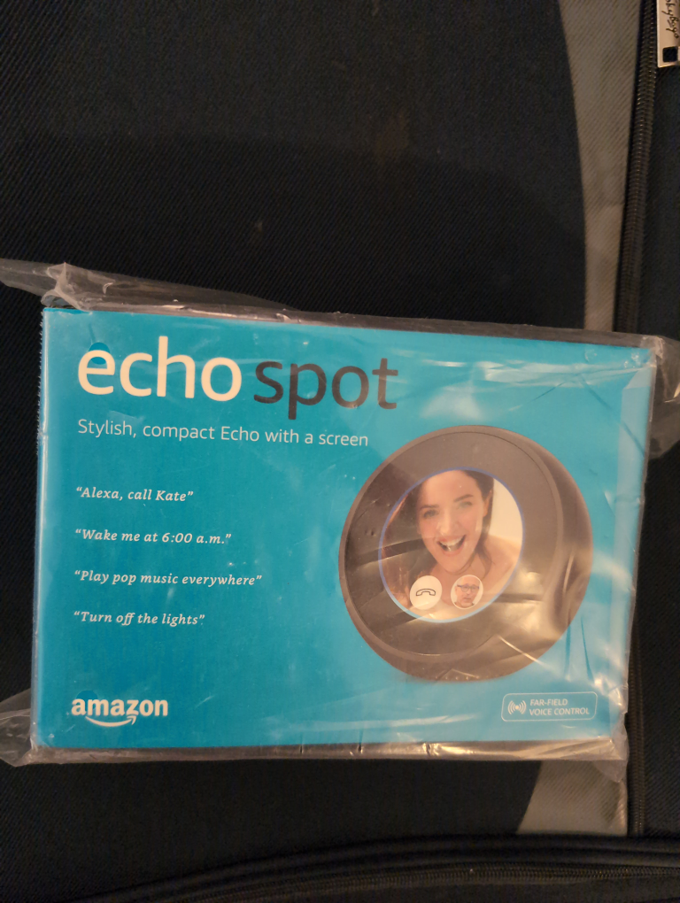 Amazon Echo Spot - Smart Speaker with Screen -original packaging