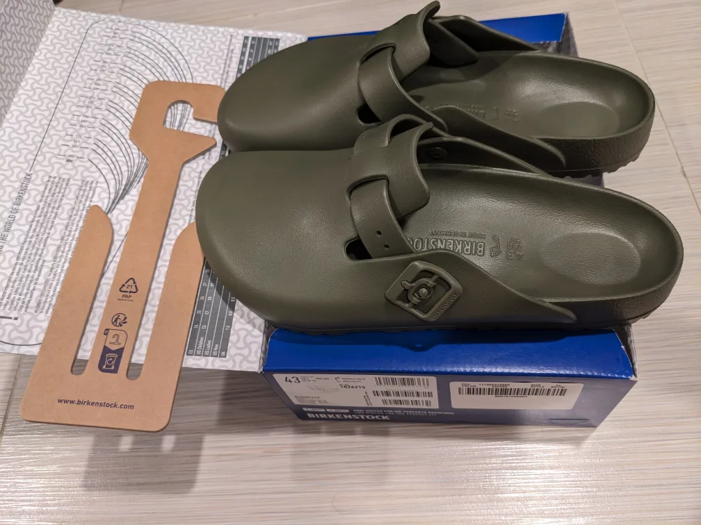 Brand new Birkenstock Boston EVA clogs 🏈 image indicator(3)