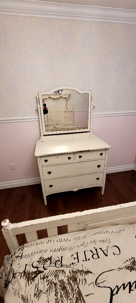 Vintage Off White Bedroom Set - Bed and Dresser - photo 4