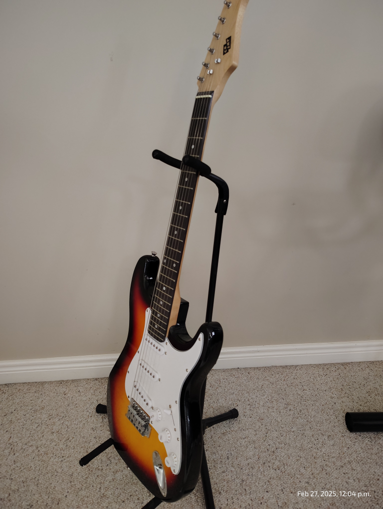 Sunburst Electric Guitar - photo 2