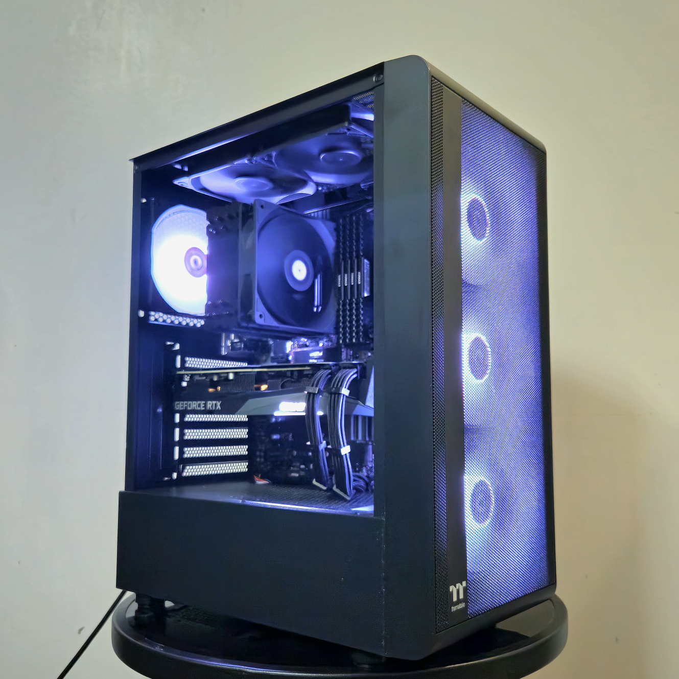 Gaming PC (RTX 3070 | Ryzen 7 5700x | 32GB RAM | 1TB NVME SSD)
