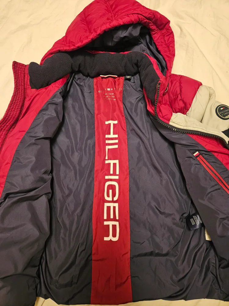 Men's Tommy Hilfiger Winter Jacket size Small image indicator(2)