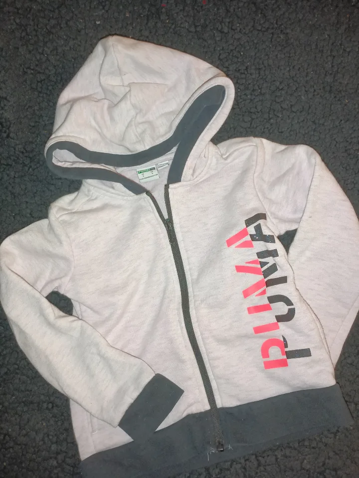 Girls' Hoodies image indicator(2)