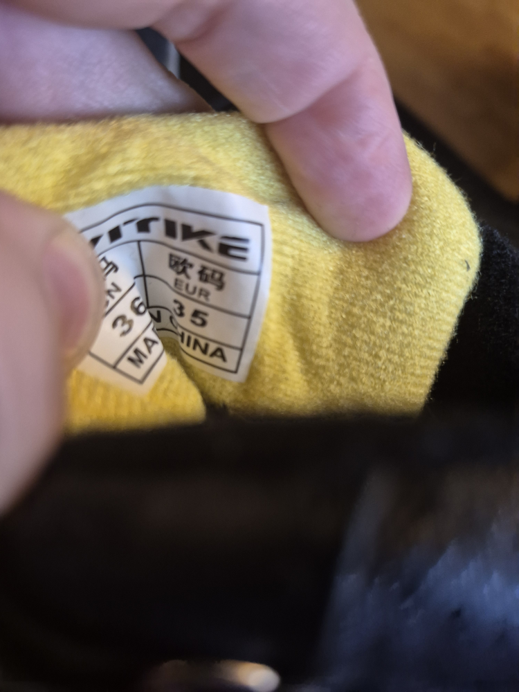 Vitike Kids Hiking Boots Size 35 EUR - photo 4