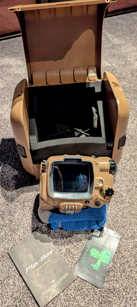 Collector's edition Fallout Pip-Boy