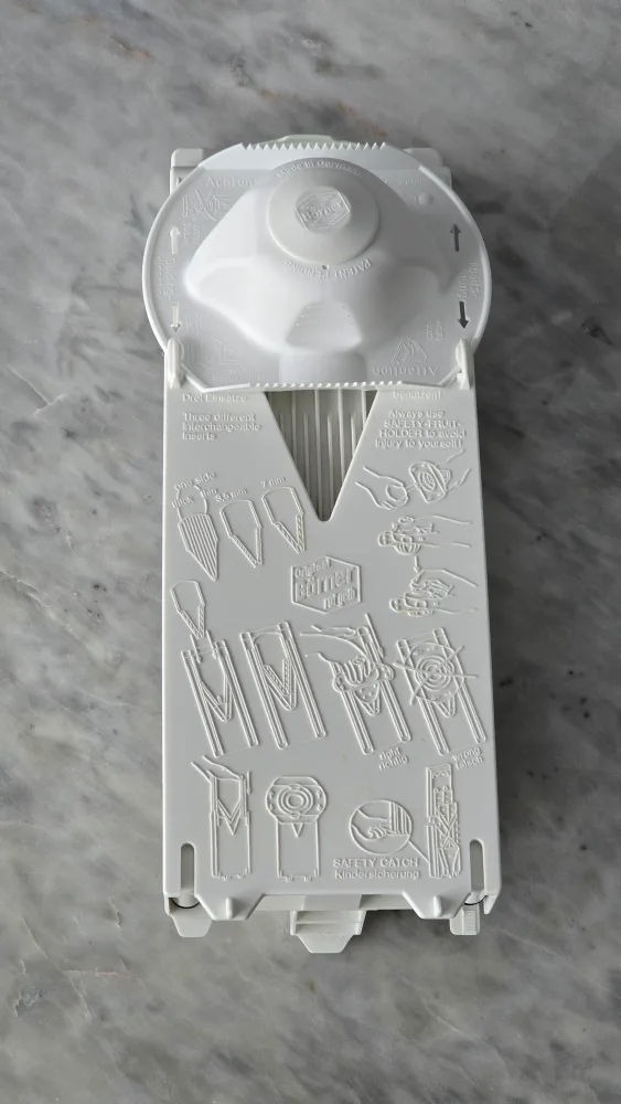 Presto EverSharp Mandoline Slicer image indicator(2)