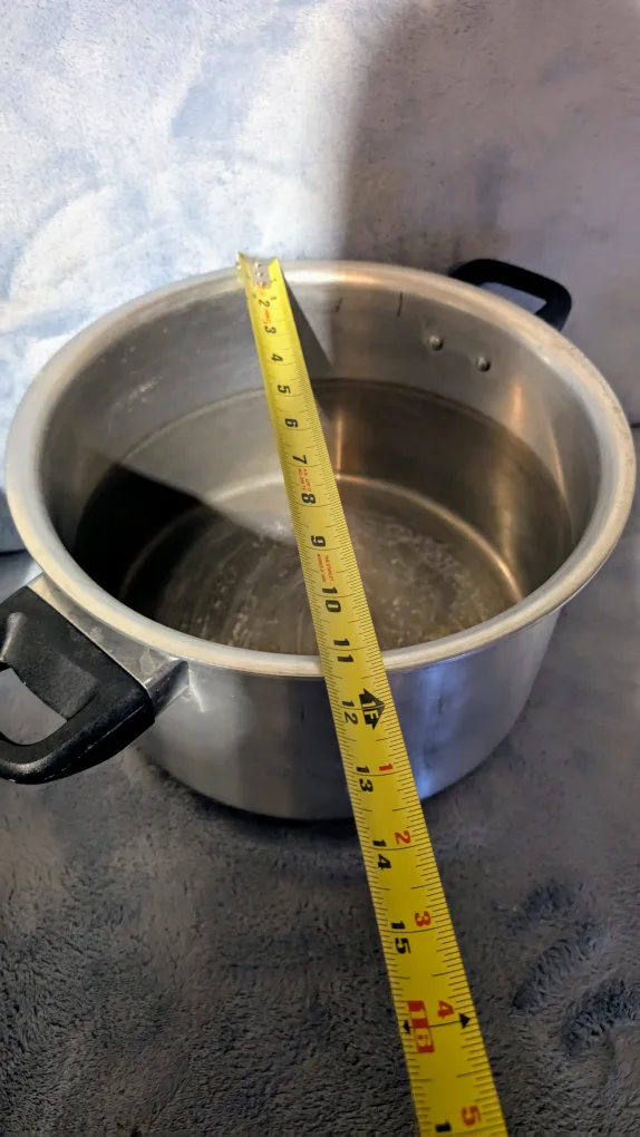 Two  Stock Pots with Lids image indicator(3)