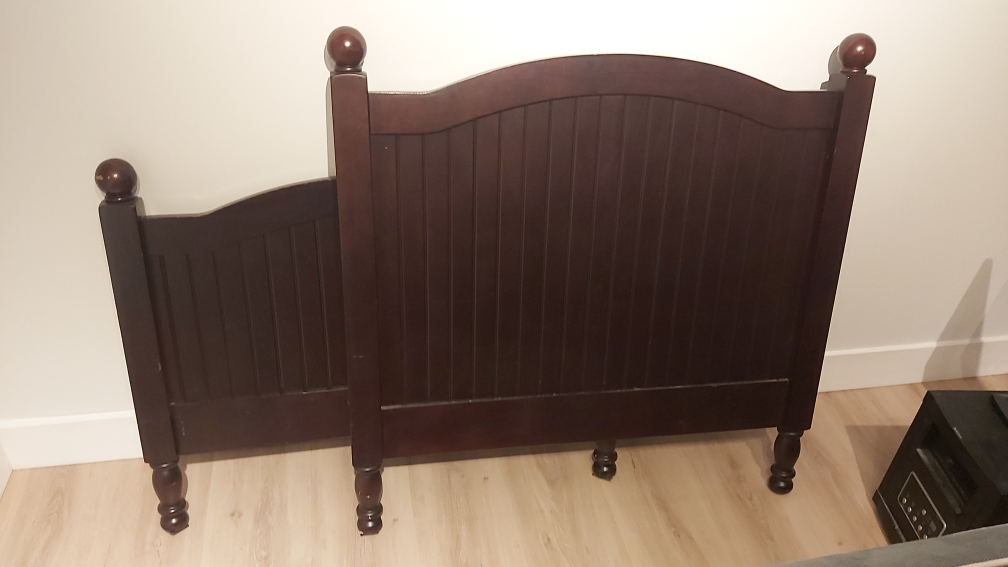 Pottery Barn Kids Catalina Twin Bed Frame - photo 3