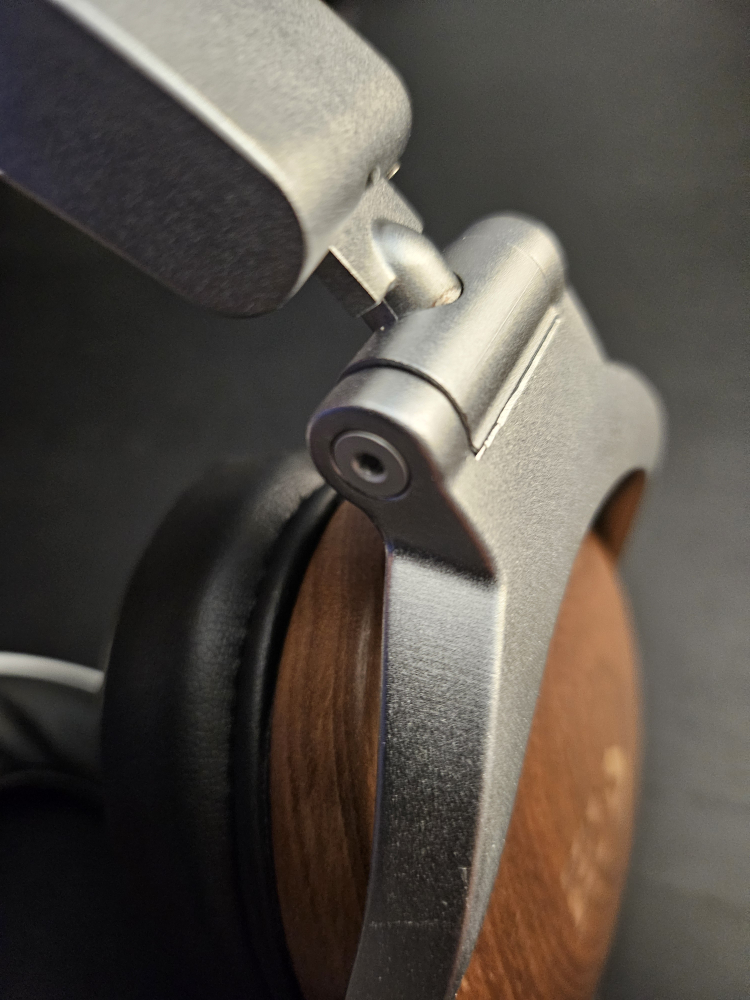 ESS Headphones - Walnut Wood & Grey Metal - photo 4