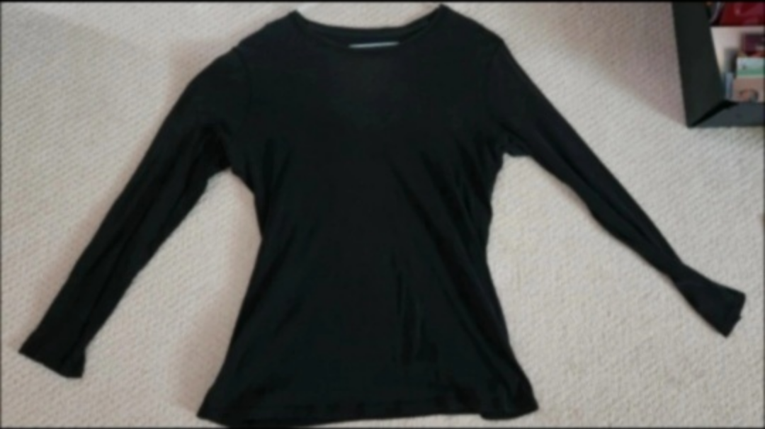 Black long-sleeve shirt - photo 2