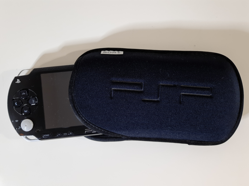 PSP Gaming Pack - photo 4