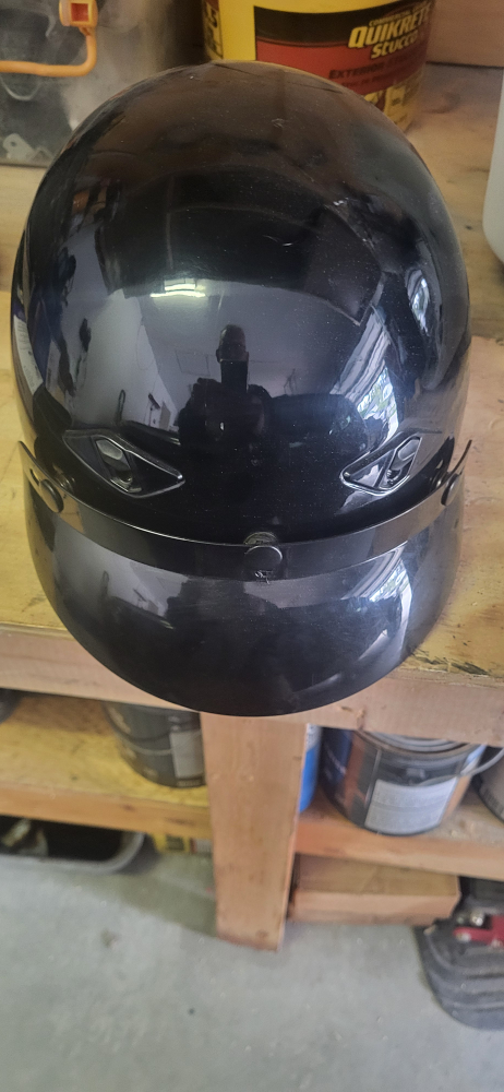 2 Motorcycle 1/2 helmets. - photo 5