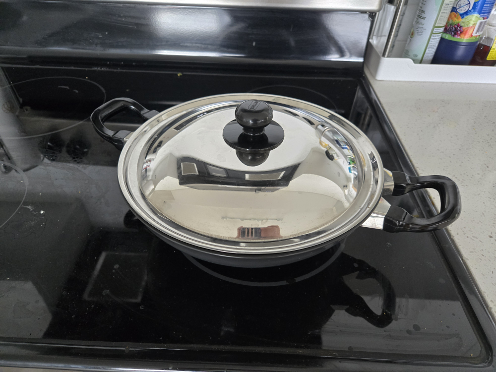 Futura Non-Stick Wok with Lid - 26cm - photo 2