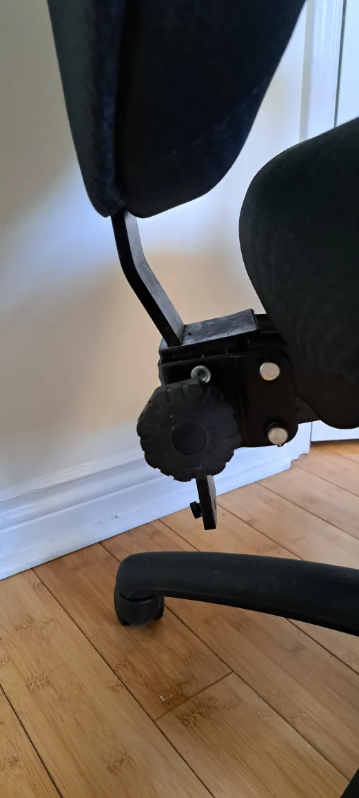 Ergonomic Office Chair with 4 Adjustable Parts. image indicator(3)