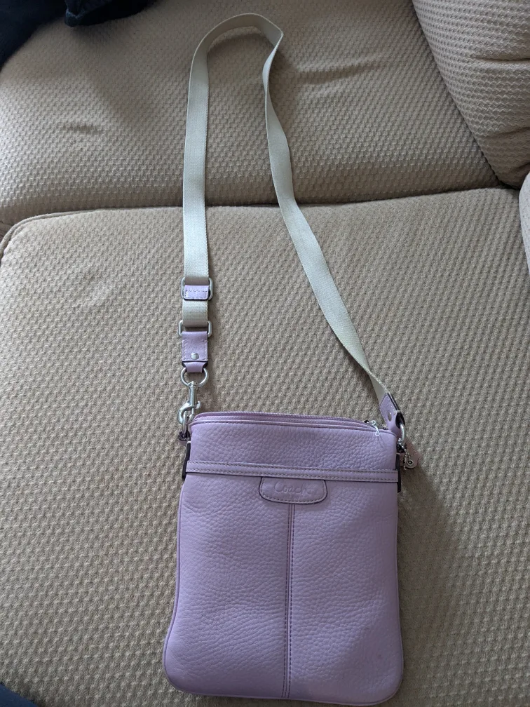 Coach Lilac Purple Leather Crossbody Bag image indicator(2)