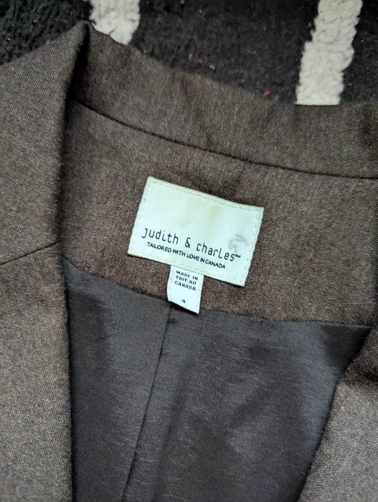 Judith & Charles 3/4 length Blazer, Size 8 image indicator(2)