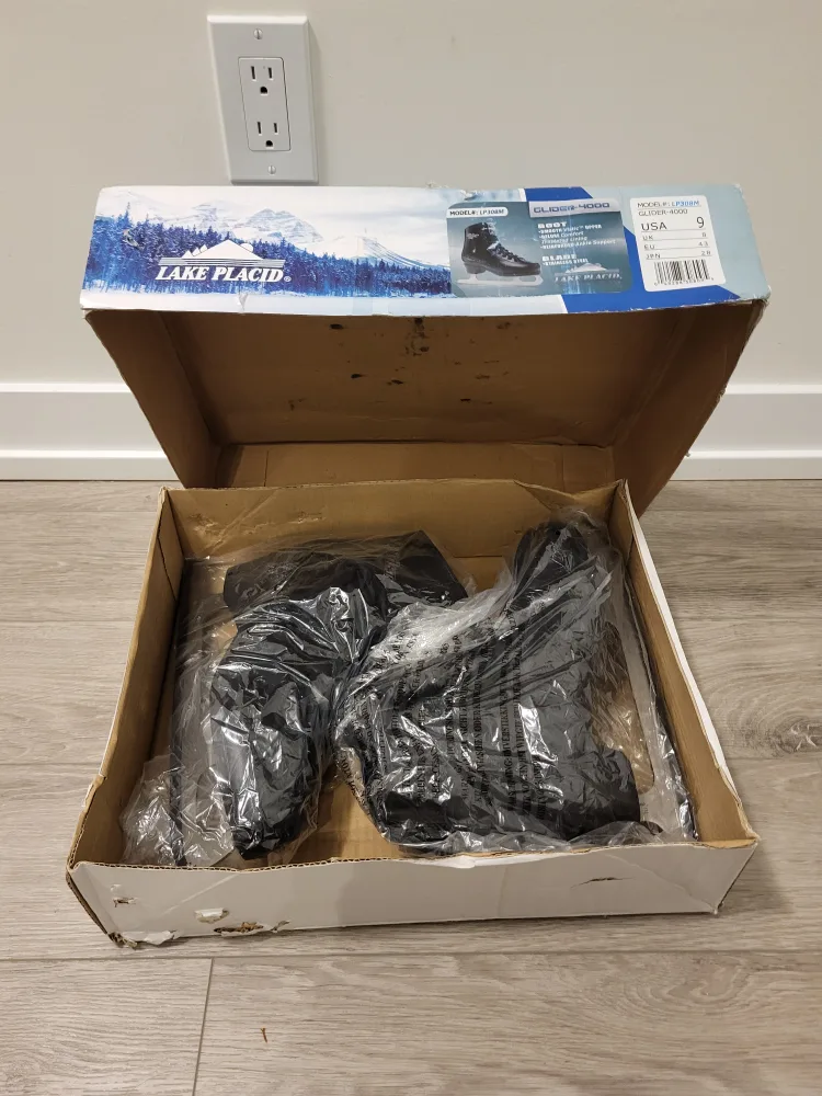 Lake Placid Glider 4000 Ice Skates - Size 9 image indicator(2)