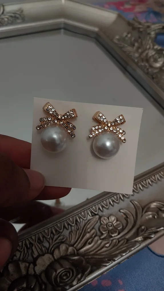 BRAND NEW Assorted Earrings Bundle each pair🥕 image indicator(8)