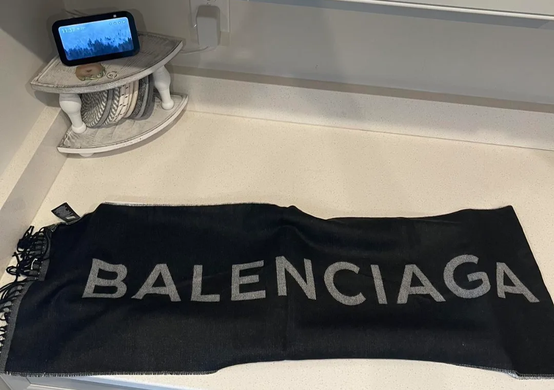 Balenciaga Scarf Winter Neck Wrap Black And Grey thumbnail
