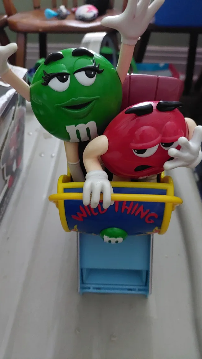 M&M's Wild Thing Roller Coaster Collectible image indicator(4)