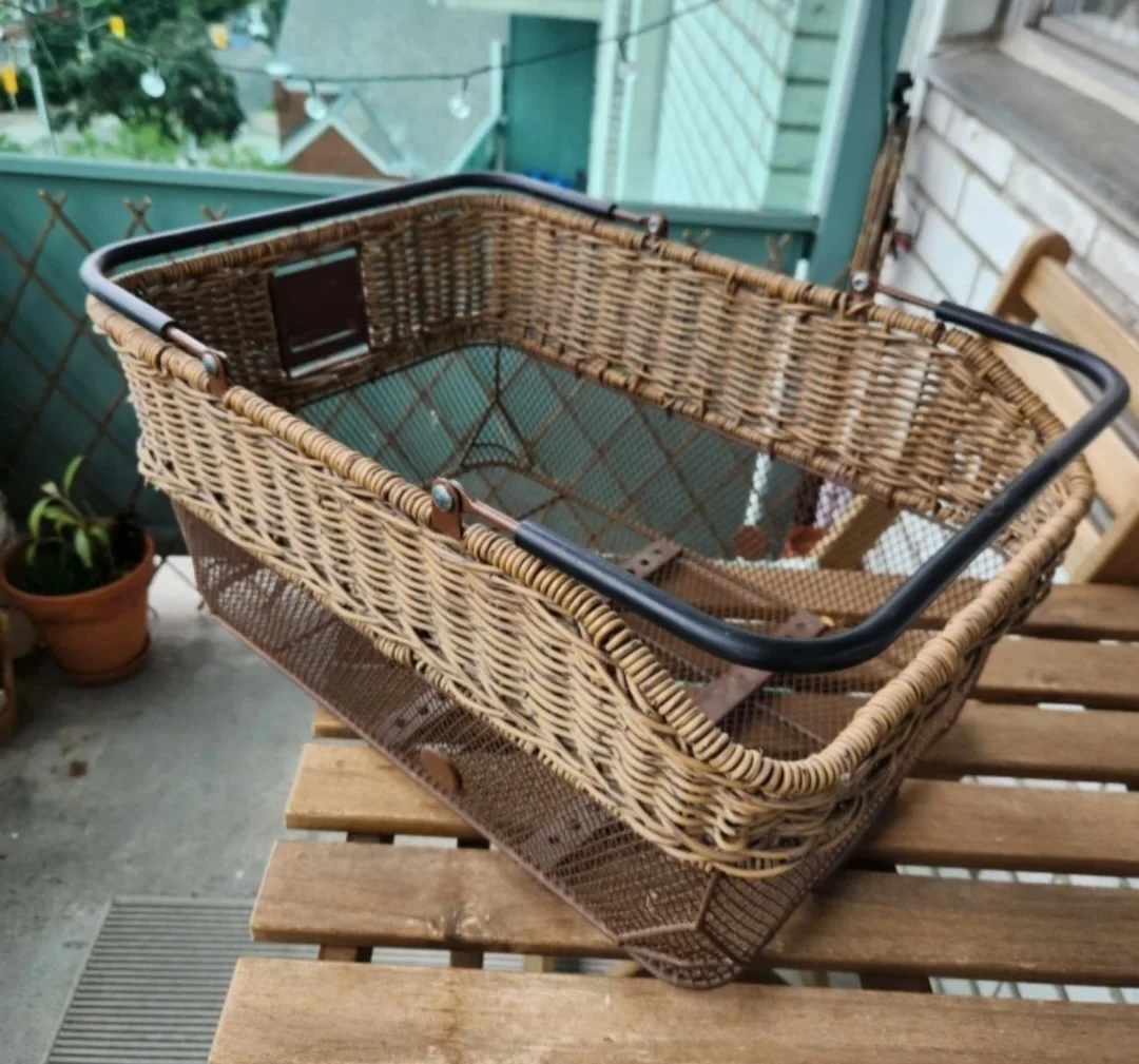 Biria city Bicycle with accesories price firm image indicator(4)